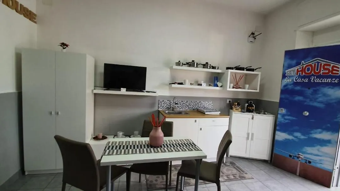 Sky House Napoli-1